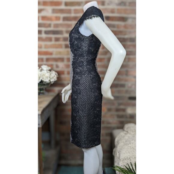 Betsey Johnson Sheath Dress 6 Gray Black Tweed Cap Sleeve Lace Trim Cocktail - Picture 3 of 7